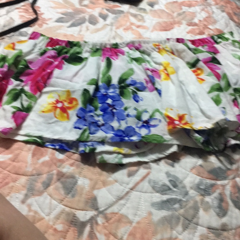 Short flower shirt
